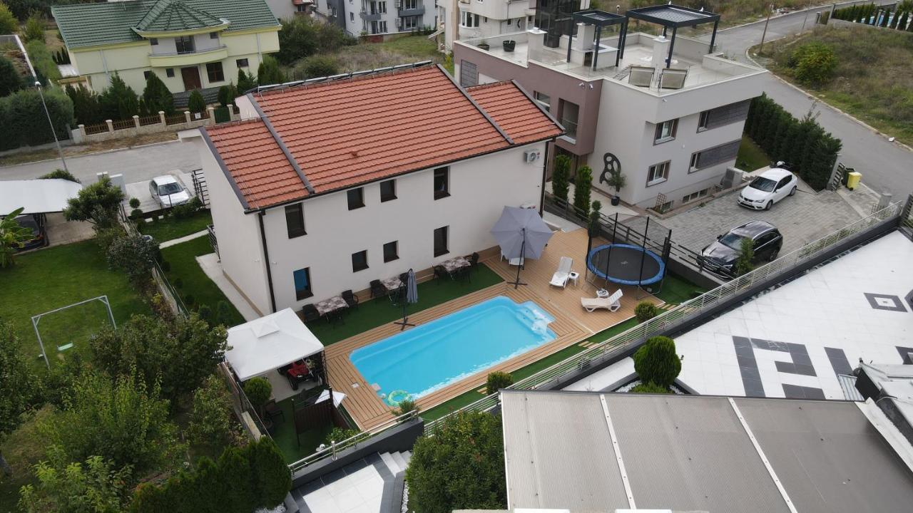 Villa Lucija By Romantique Veles Eksteriør bilde